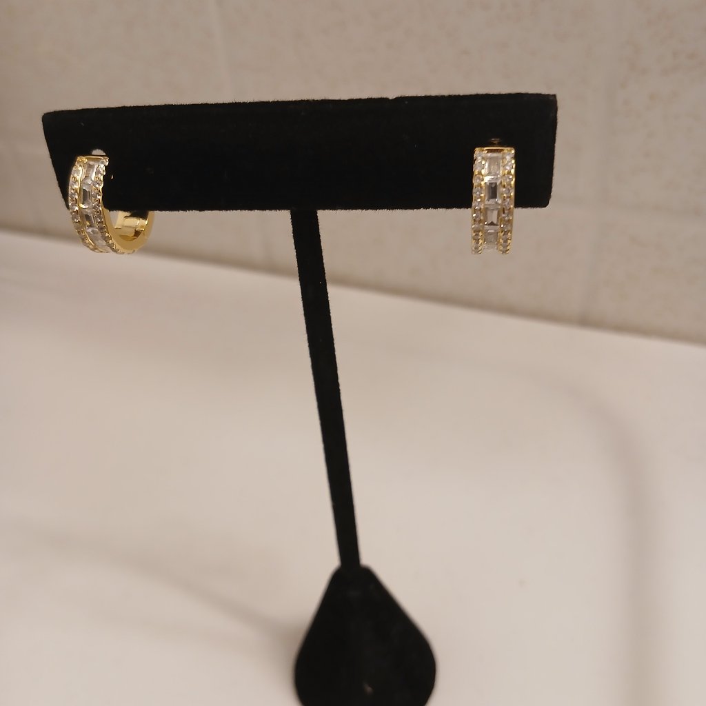 Diamonique C/O Plating Baguette Cut Huggie Hoop Earrings
